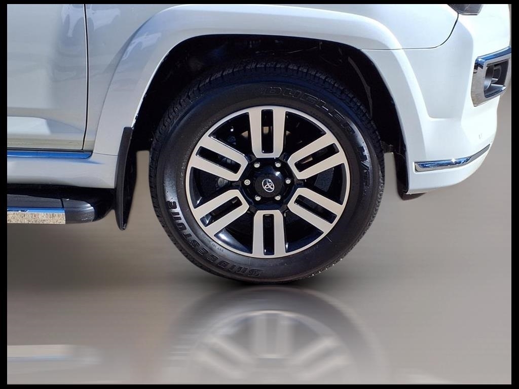 Toyota 4Runner Limited 4WD 2023 Toyota 4Runner Limited 4WD 2023