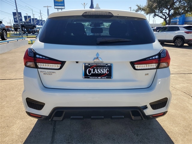 Mitsubishi Outlander Sport 2.0 SE CVT 2021 Mitsubishi Outlander Sport 2.0 SE CVT 2021