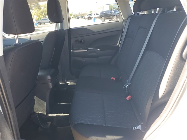 Mitsubishi Outlander Sport 2.0 SE CVT 2021 Mitsubishi Outlander Sport 2.0 SE CVT 2021