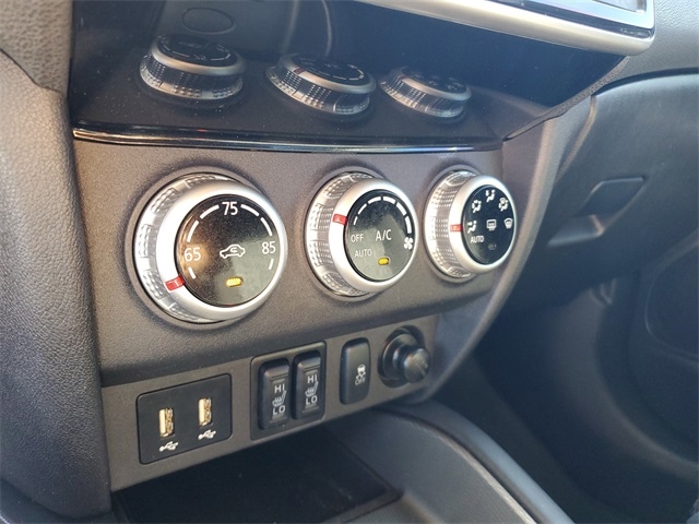 Mitsubishi Outlander Sport 2.0 SE CVT 2021 Mitsubishi Outlander Sport 2.0 SE CVT 2021