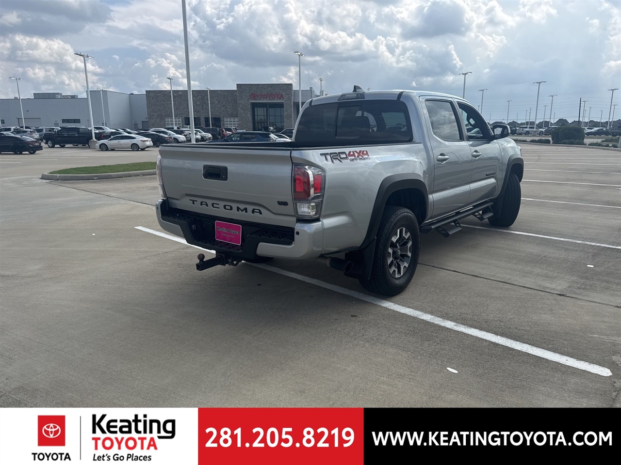 Toyota Tacoma SR5 Double Cab Long Bed V6 6AT 4WD 2023 Toyota Tacoma SR5 Double Cab Long Bed V6 6AT 4WD 2023