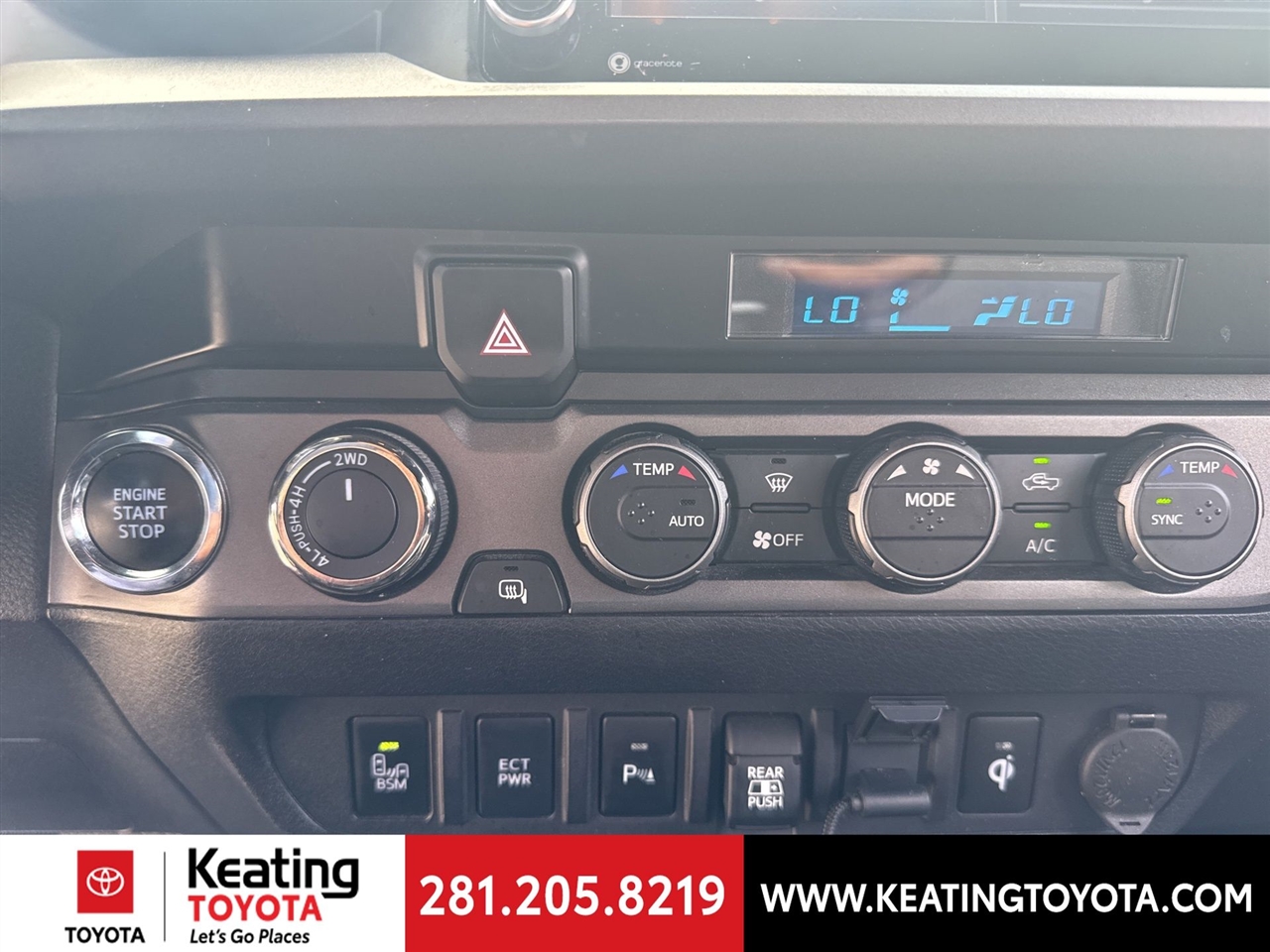 Toyota Tacoma SR5 Double Cab Long Bed V6 6AT 4WD 2023 Toyota Tacoma SR5 Double Cab Long Bed V6 6AT 4WD 2023