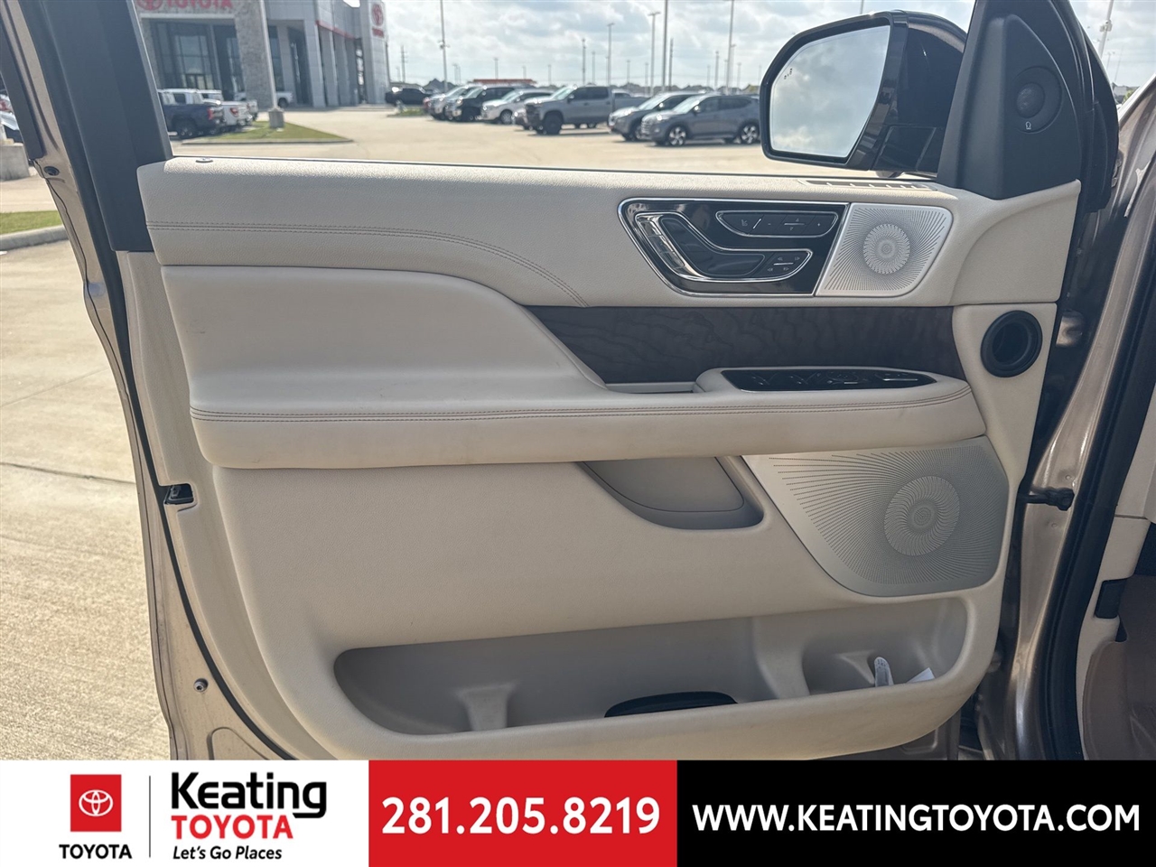 Lincoln Navigator L Reserve 4WD 2020 Lincoln Navigator L Reserve 4WD 2020