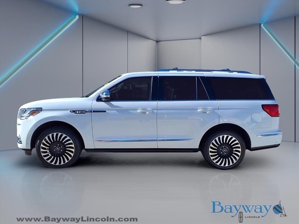 Lincoln Navigator Black Label 4WD 2021 Lincoln Navigator Black Label 4WD 2021