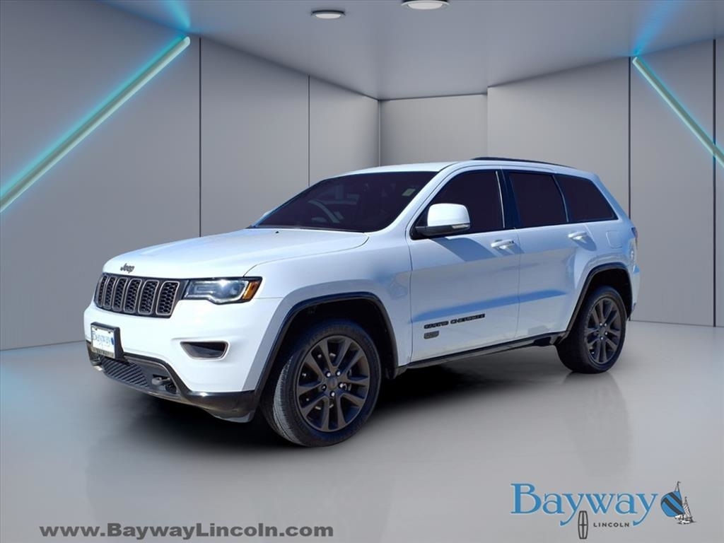 Jeep Grand Cherokee Limited 2WD 2016 Jeep Grand Cherokee Limited 2WD 2016