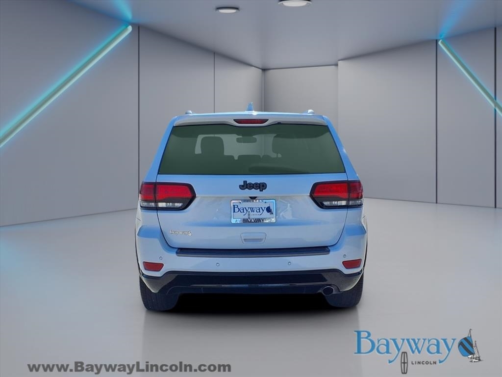 Jeep Grand Cherokee Limited 2WD 2016 Jeep Grand Cherokee Limited 2WD 2016