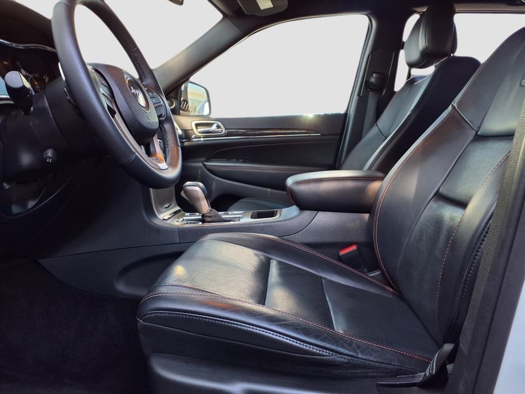 Jeep Grand Cherokee Limited 2WD 2016 Jeep Grand Cherokee Limited 2WD 2016