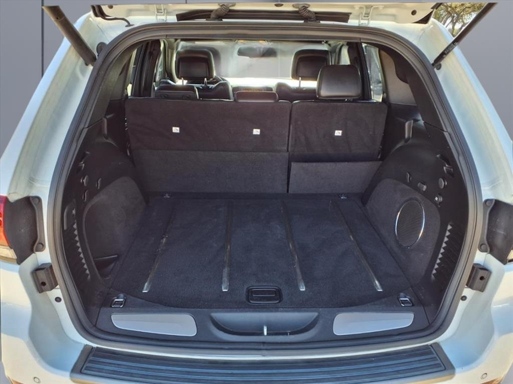 Jeep Grand Cherokee Limited 2WD 2016 Jeep Grand Cherokee Limited 2WD 2016