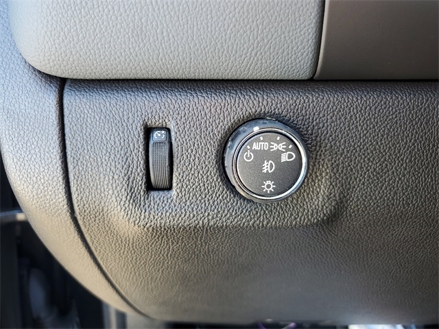 Chevrolet Colorado Z71 Crew Cab Short Box 2WD 2022 Chevrolet Colorado Z71 Crew Cab Short Box 2WD 2022