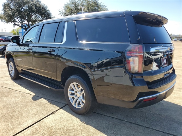 Chevrolet Suburban LT 4WD 2023 Chevrolet Suburban LT 4WD 2023