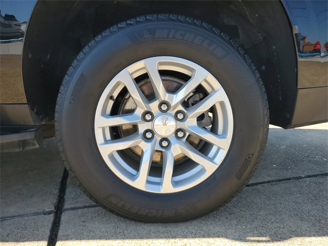 Chevrolet Suburban LT 4WD 2023 Chevrolet Suburban LT 4WD 2023