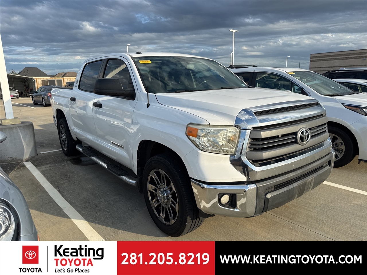 Toyota Tundra SR5 4.6L V8 CrewMax 2WD 2014 Toyota Tundra SR5 4.6L V8 CrewMax 2WD 2014