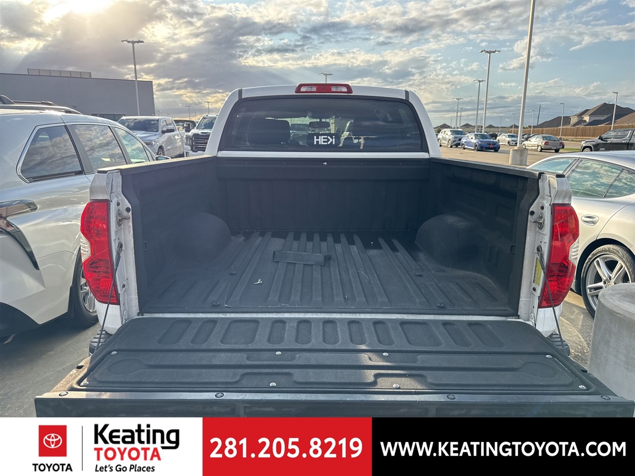 Toyota Tundra SR5 4.6L V8 CrewMax 2WD 2014 Toyota Tundra SR5 4.6L V8 CrewMax 2WD 2014