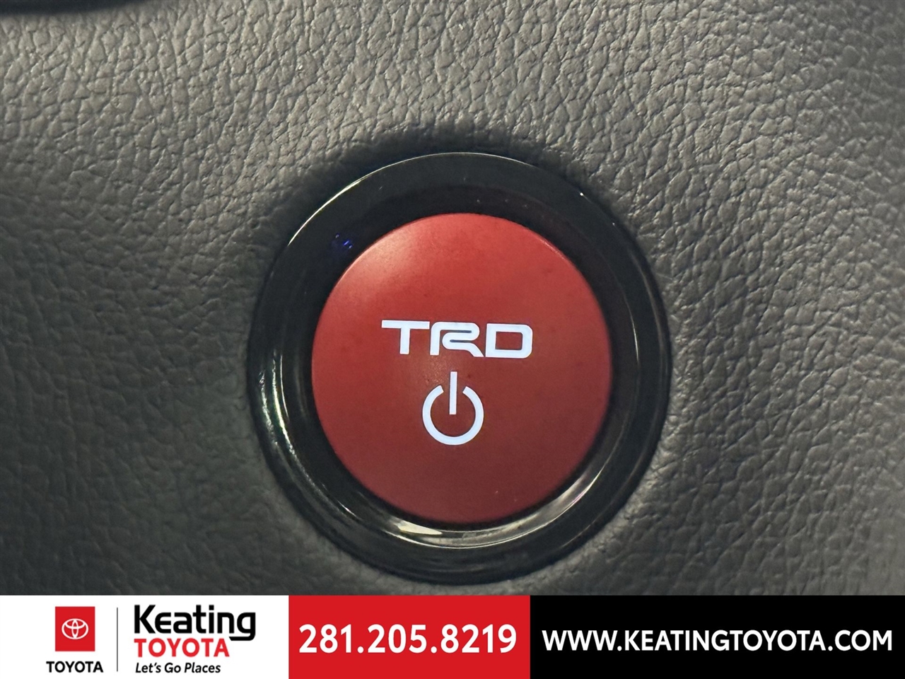 Toyota Tundra TRD PRO CrewMax 4WD Hybrid 2025