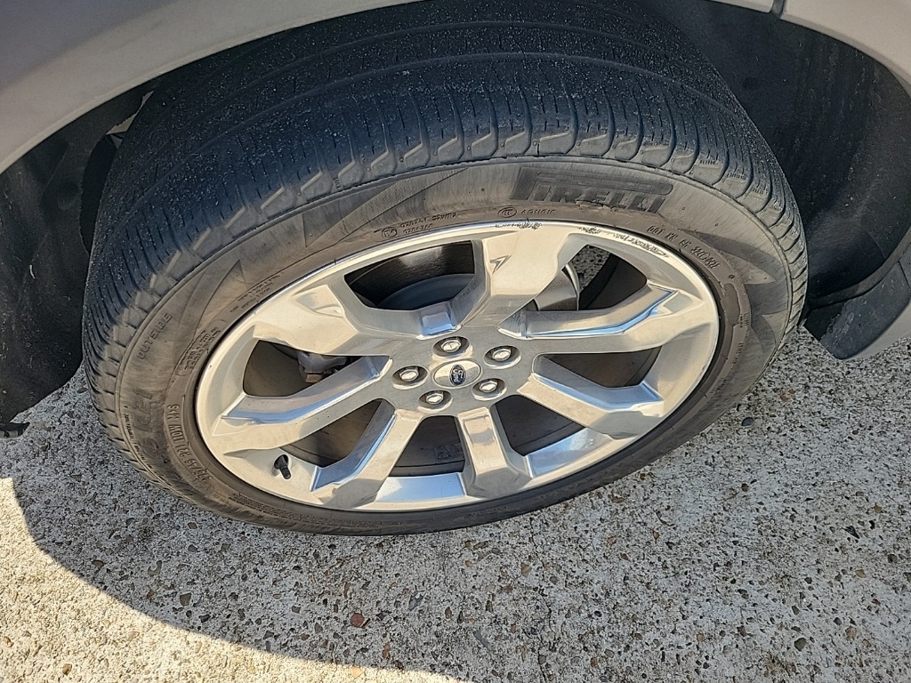 Ford Explorer Platinum AWD 2020 Ford Explorer Platinum AWD 2020