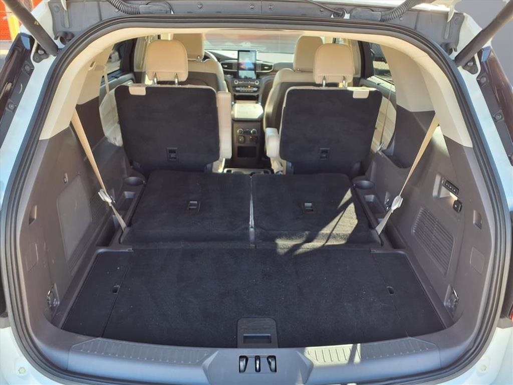 Ford Explorer Platinum AWD 2020