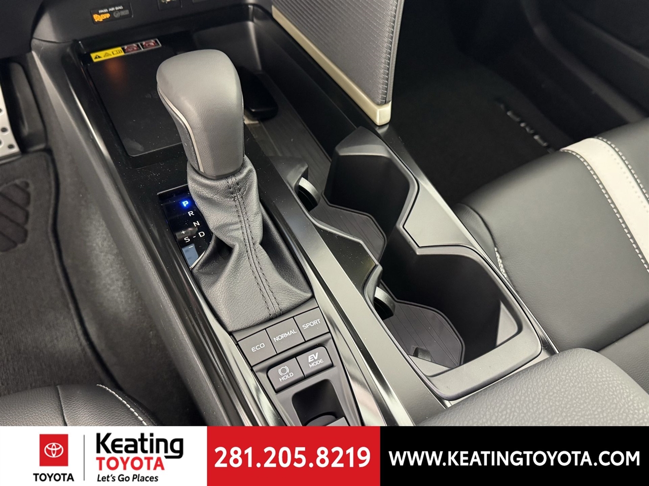 Toyota Camry Hybrid XLE 2026 Toyota Camry Hybrid XLE 2026