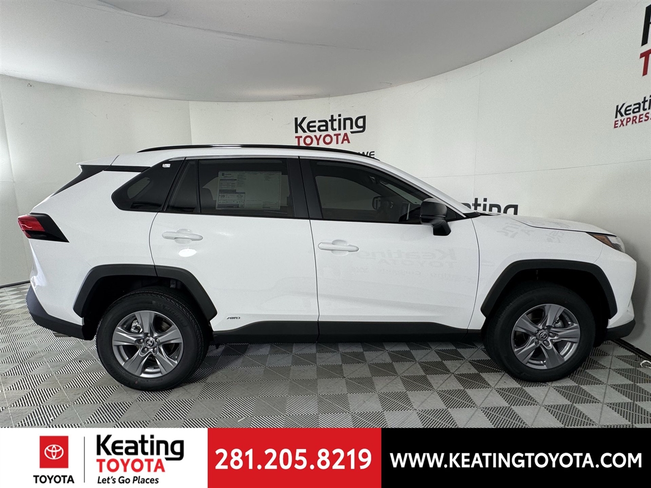 Toyota RAV4 Hybrid LE 2025 Toyota RAV4 Hybrid LE 2025