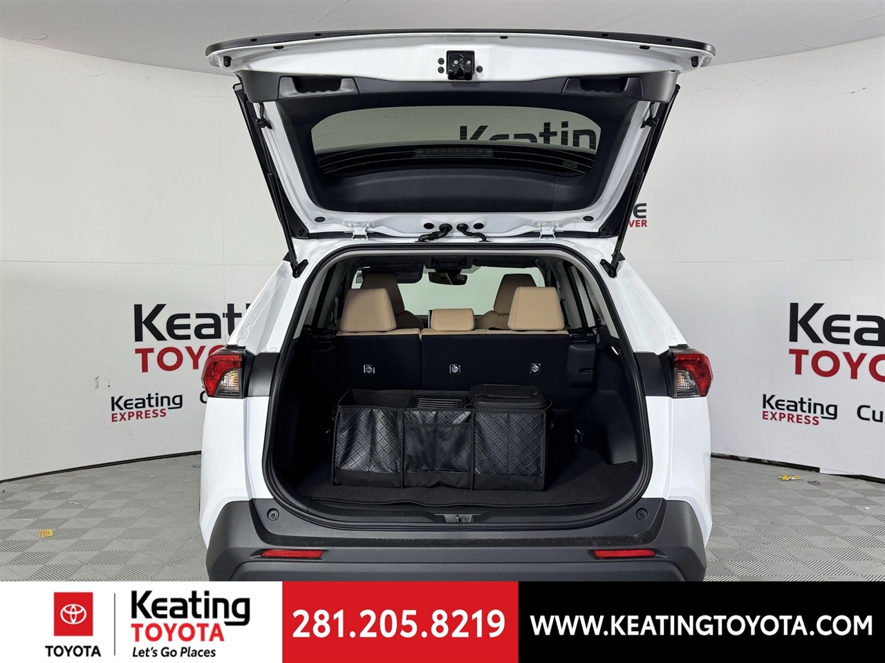 Toyota RAV4 Hybrid LE 2025 Toyota RAV4 Hybrid LE 2025