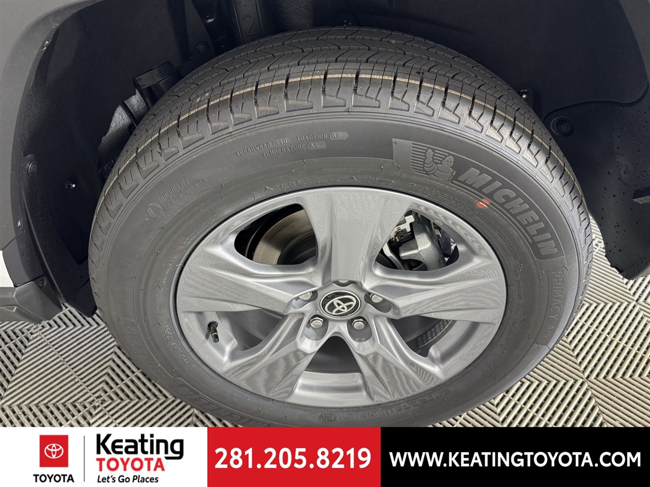 Toyota RAV4 Hybrid LE 2025 Toyota RAV4 Hybrid LE 2025