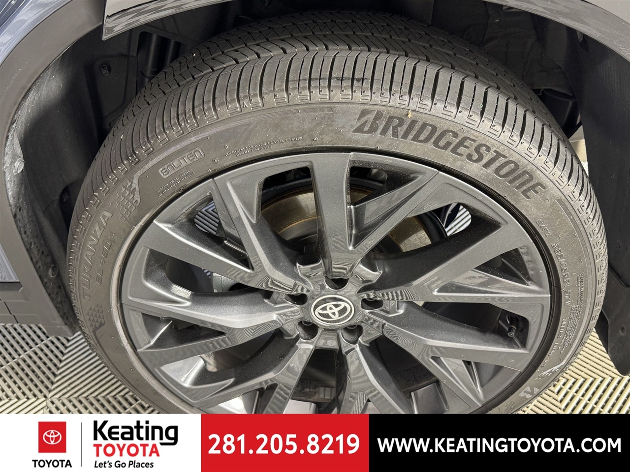 Toyota Crown Signia Limited 2025 Toyota Crown Signia Limited 2025