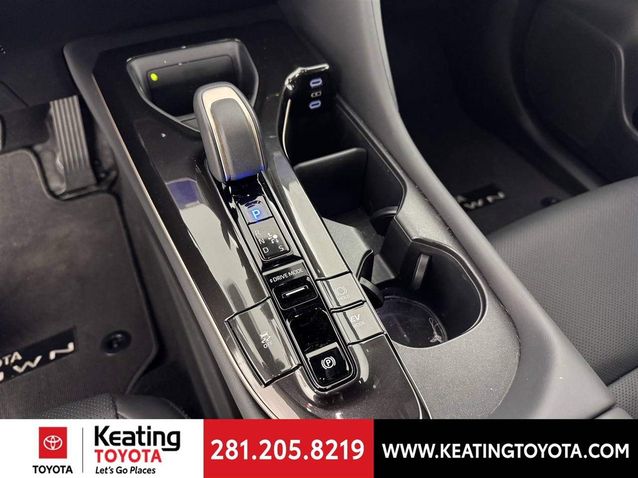 Toyota Crown Signia Limited 2025