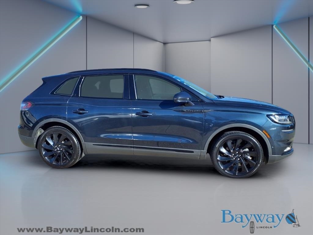 Lincoln Nautilus Reserve AWD 2022