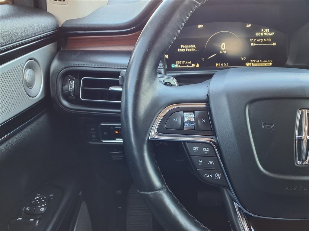 Lincoln Nautilus Reserve AWD 2022