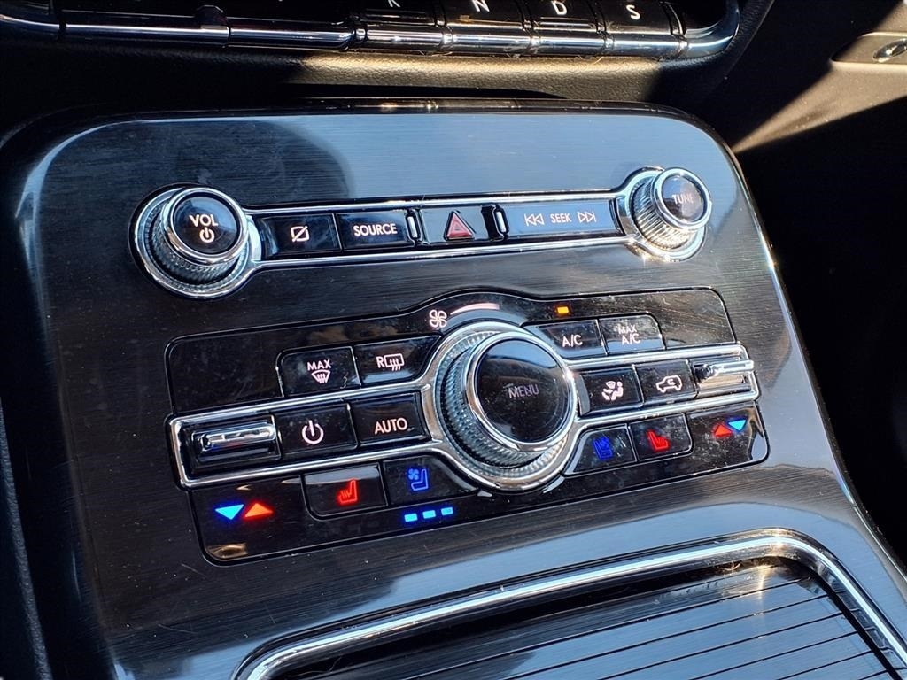 Lincoln Nautilus Reserve AWD 2022