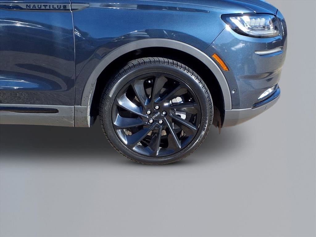 Lincoln Nautilus Reserve AWD 2022