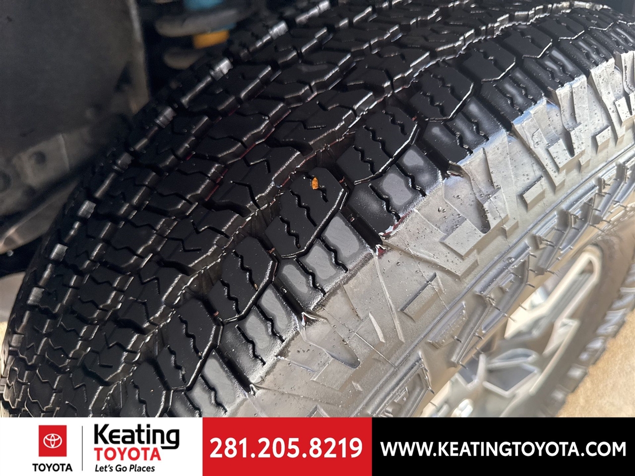 Toyota Tacoma SR5 Double Cab Long Bed V6 6AT 4WD 2023 Toyota Tacoma SR5 Double Cab Long Bed V6 6AT 4WD 2023