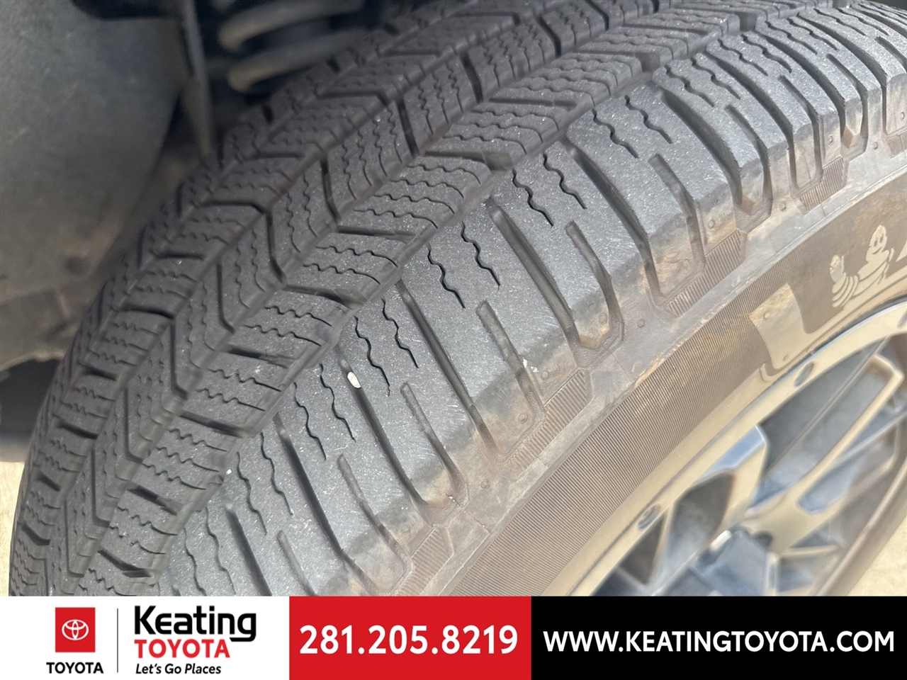 Toyota Tundra SR5 5.7L V8 CrewMax 4WD 2021 Toyota Tundra SR5 5.7L V8 CrewMax 4WD 2021