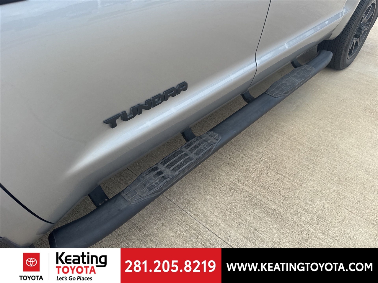 Toyota Tundra SR5 5.7L V8 CrewMax 4WD 2021 Toyota Tundra SR5 5.7L V8 CrewMax 4WD 2021