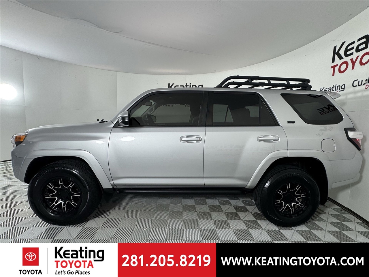 Toyota 4Runner SR5 4WD 2022