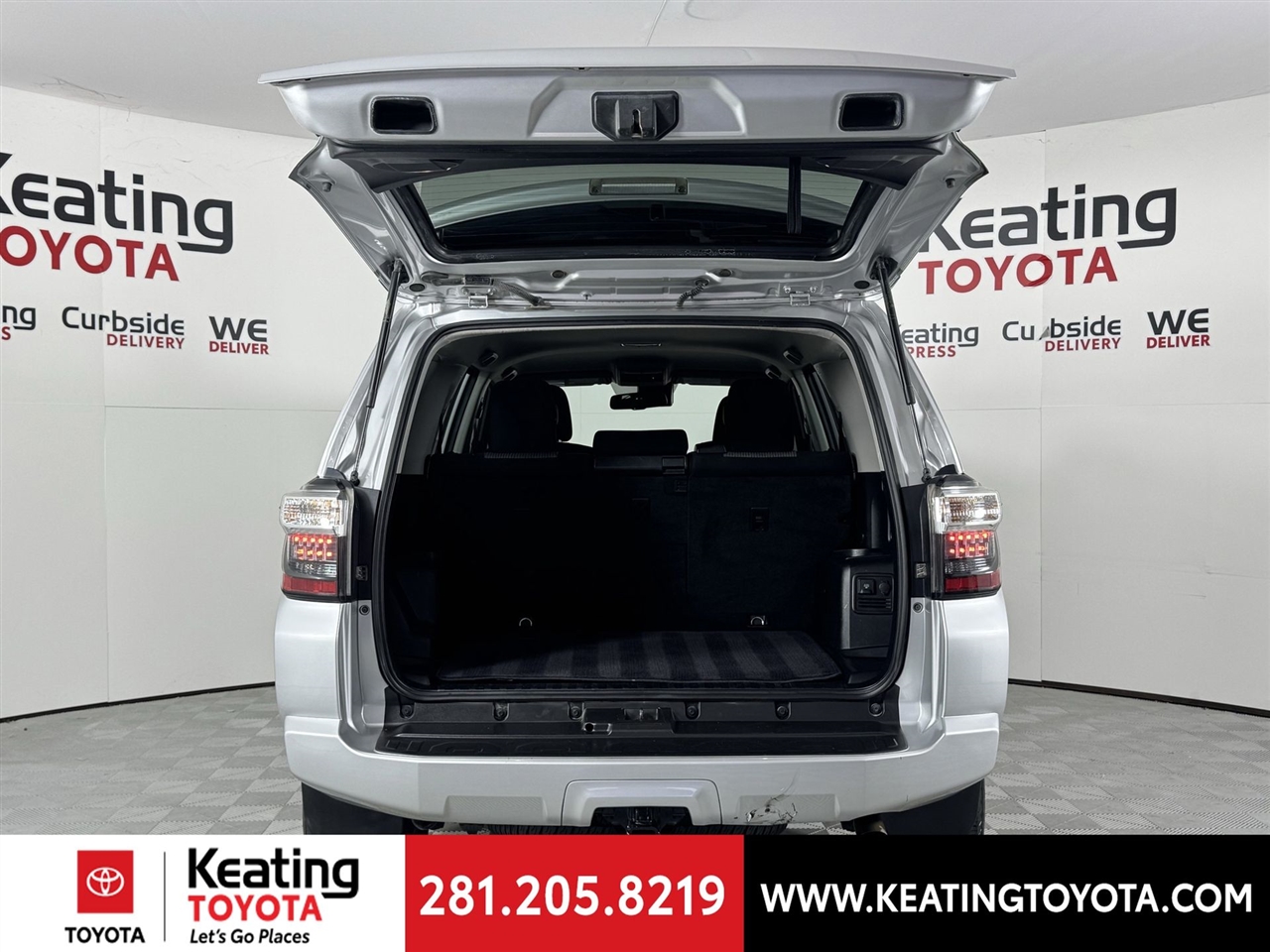 Toyota 4Runner SR5 4WD 2022