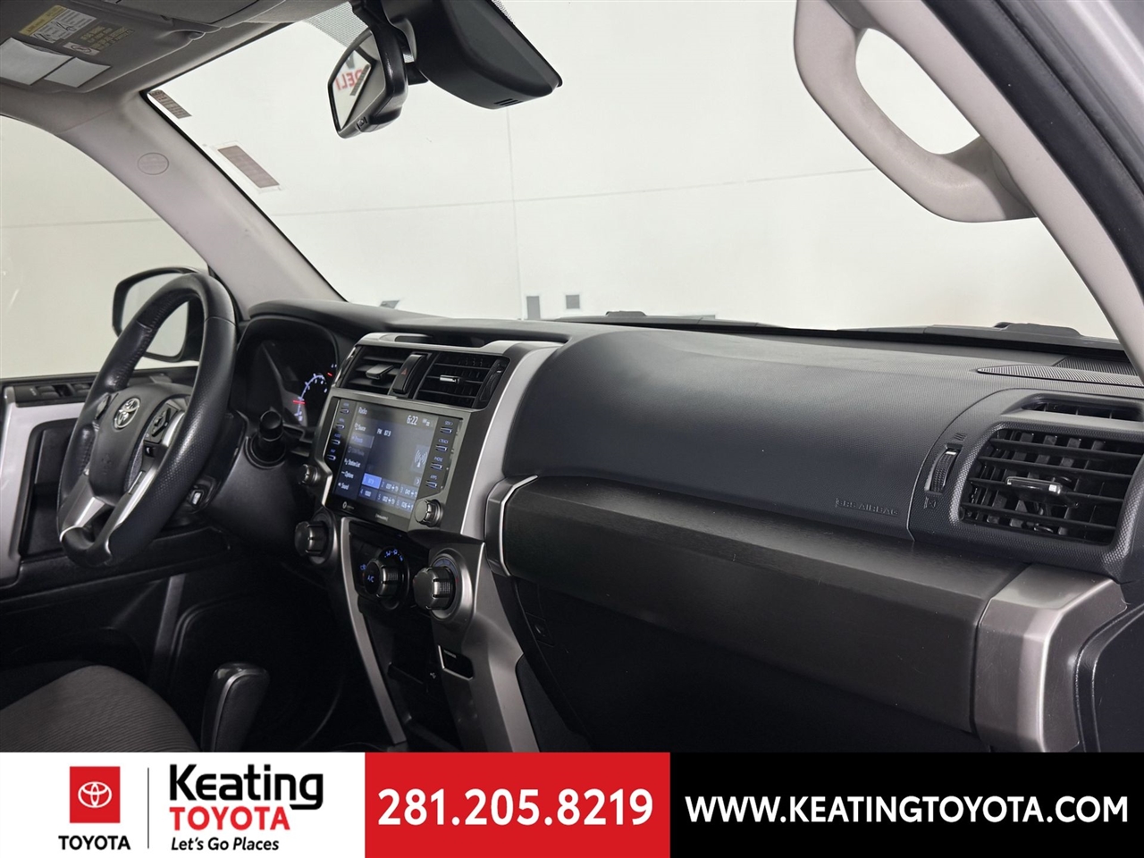 Toyota 4Runner SR5 4WD 2022