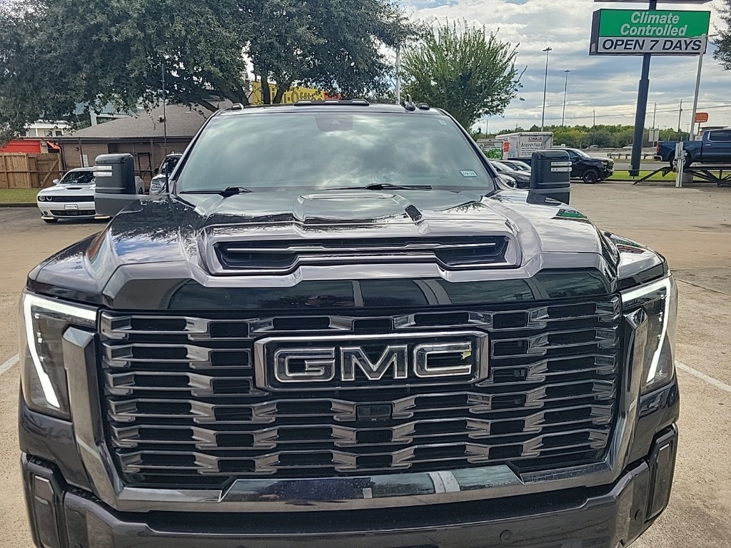 GMC Sierra 2500HD Denali Ultimate Crew Cab 4WD 2024 GMC Sierra 2500HD Denali Ultimate Crew Cab 4WD 2024