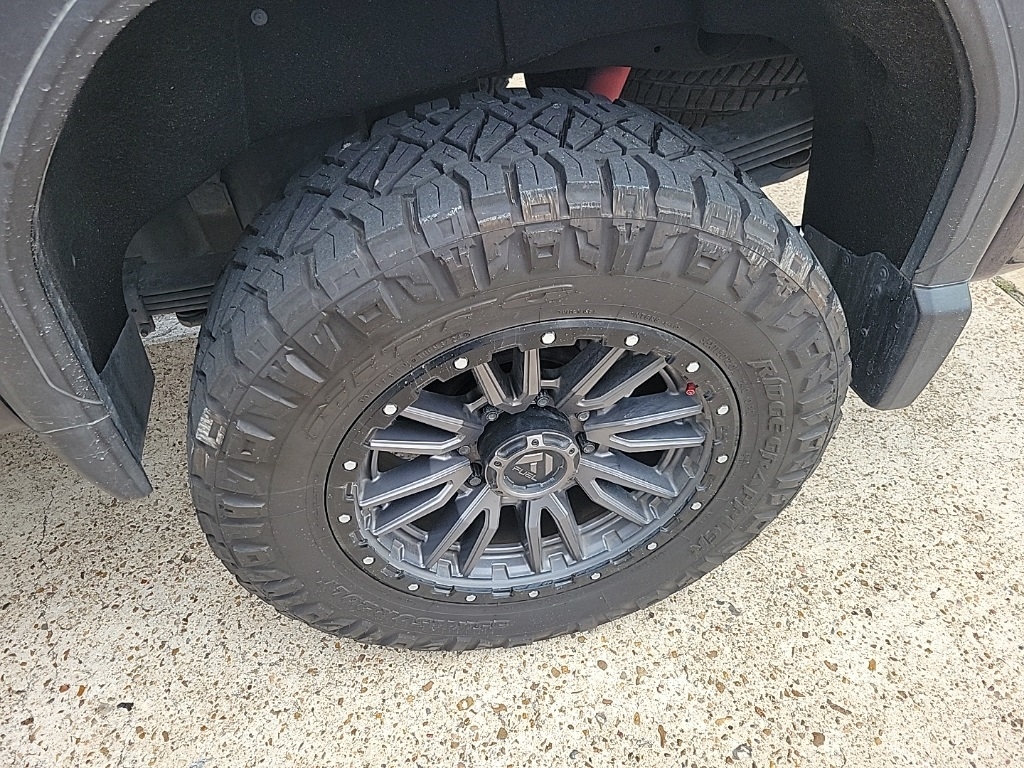 GMC Sierra 2500HD Denali Ultimate Crew Cab 4WD 2024 GMC Sierra 2500HD Denali Ultimate Crew Cab 4WD 2024