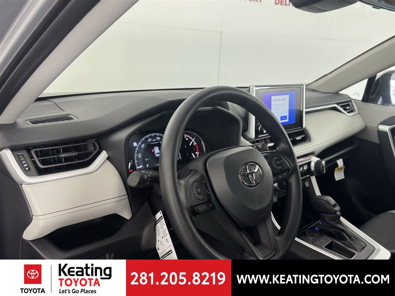 Toyota RAV4 XLE 2025 Toyota RAV4 XLE 2025