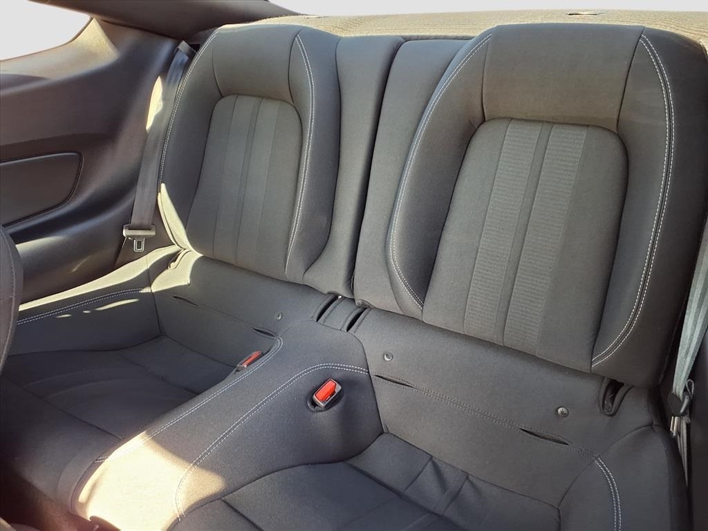 Ford Mustang EcoBoost Coupe 2022 Ford Mustang EcoBoost Coupe 2022