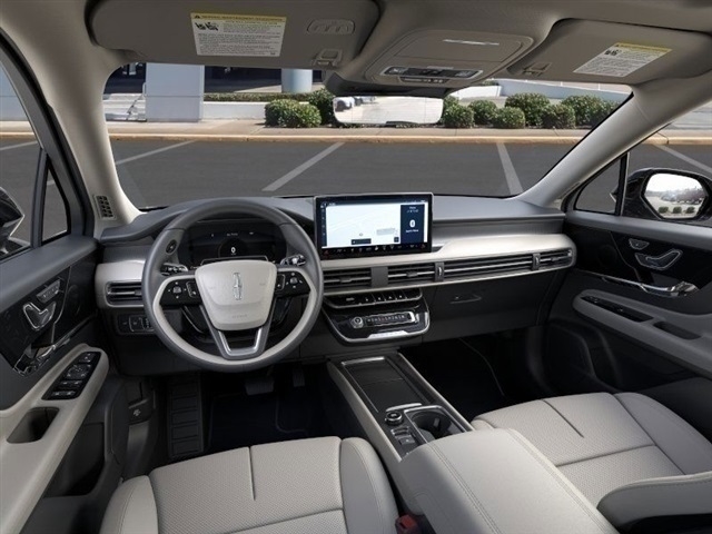 Lincoln Corsair Premiere 2026