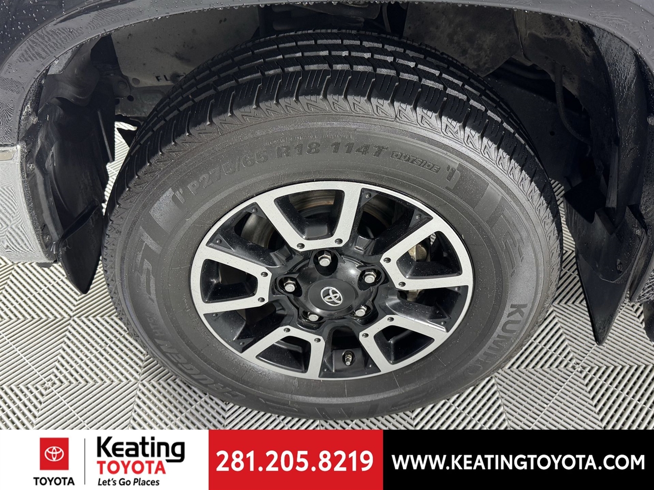 Toyota Tundra Limited 5.7L FFV CrewMax 4WD 2018