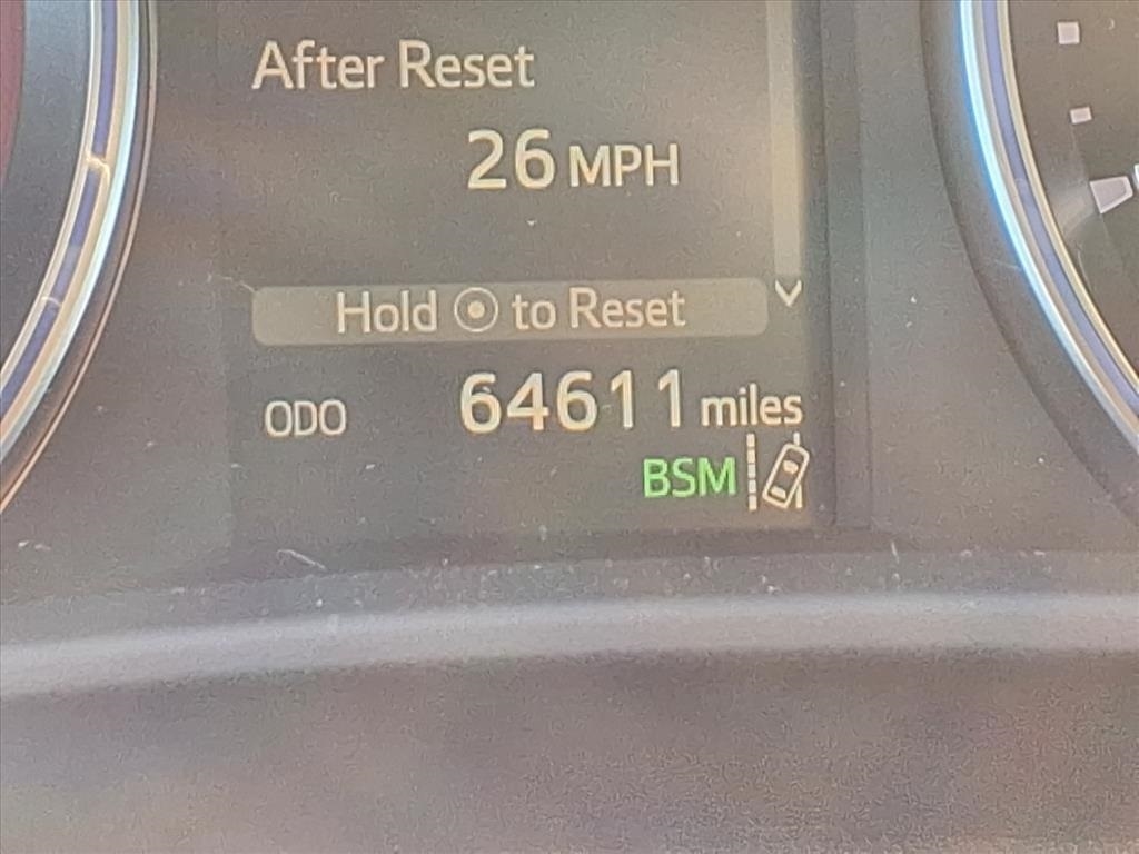 Toyota Highlander Limited Platinum FWD V6 2017 Toyota Highlander Limited Platinum FWD V6 2017