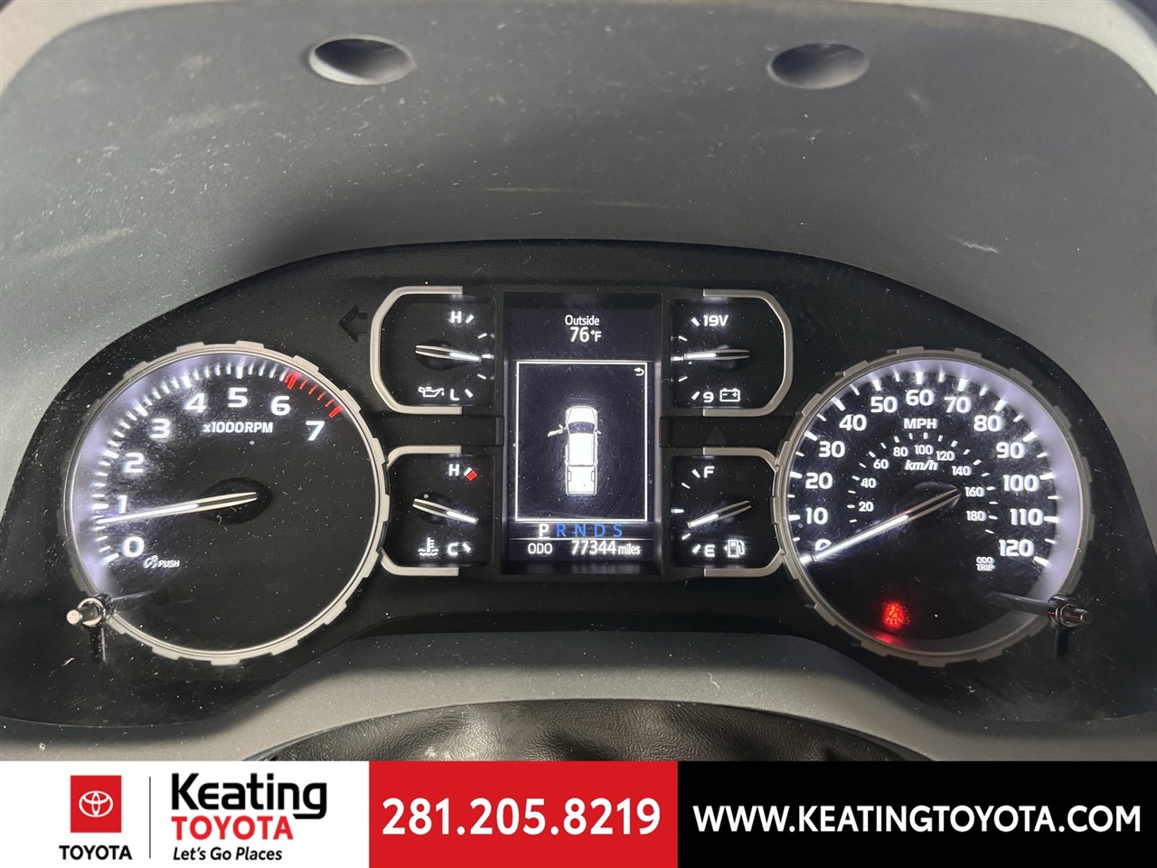 Toyota Tundra SR5 5.7L V8 CrewMax 4WD 2020 Toyota Tundra SR5 5.7L V8 CrewMax 4WD 2020