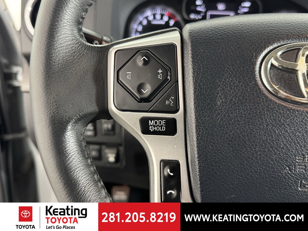 Toyota Tundra SR5 5.7L V8 CrewMax 4WD 2020 Toyota Tundra SR5 5.7L V8 CrewMax 4WD 2020