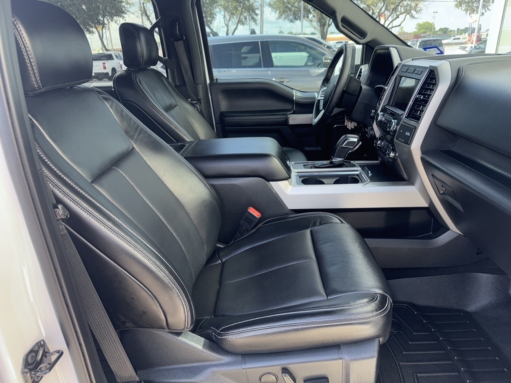 Ford F-150 Lariat SuperCrew 5.5-ft. Bed 2WD 2020 Ford F-150 Lariat SuperCrew 5.5-ft. Bed 2WD 2020