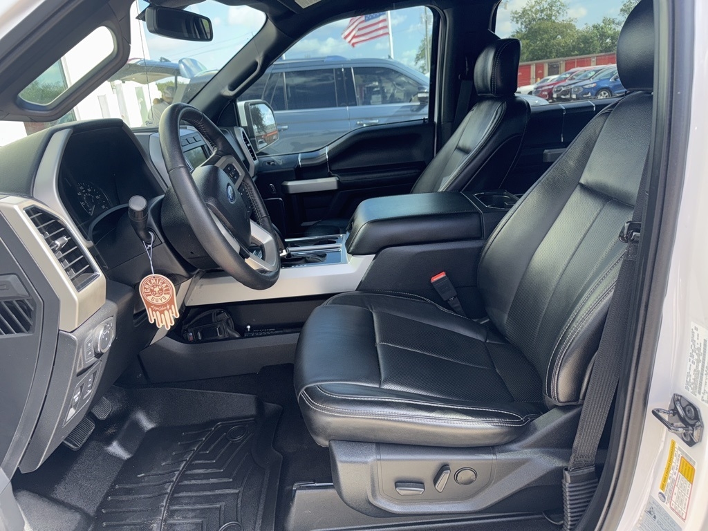 Ford F-150 Lariat SuperCrew 5.5-ft. Bed 2WD 2020 Ford F-150 Lariat SuperCrew 5.5-ft. Bed 2WD 2020