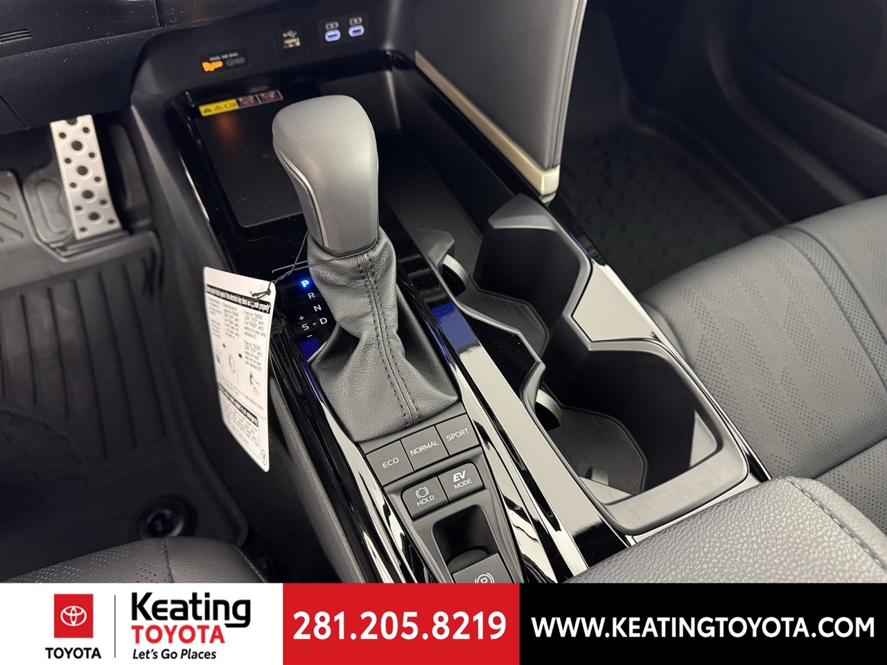 Toyota Camry Hybrid XLE 2026 Toyota Camry Hybrid XLE 2026