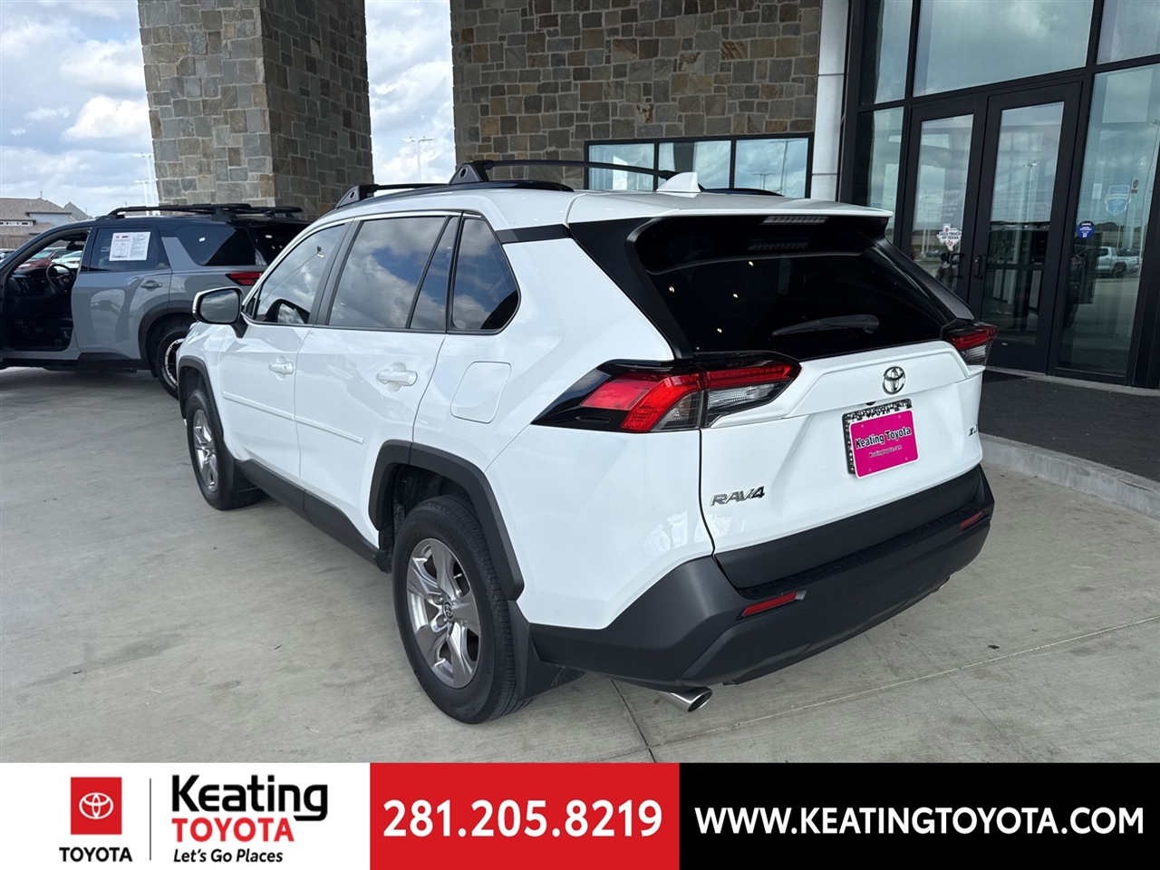 Toyota RAV4 XLE 2023 Toyota RAV4 XLE 2023