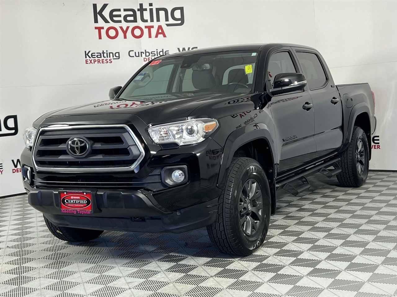 Toyota Tacoma SR5 Double Cab Long Bed V6 6AT 4WD 2023 Toyota Tacoma SR5 Double Cab Long Bed V6 6AT 4WD 2023
